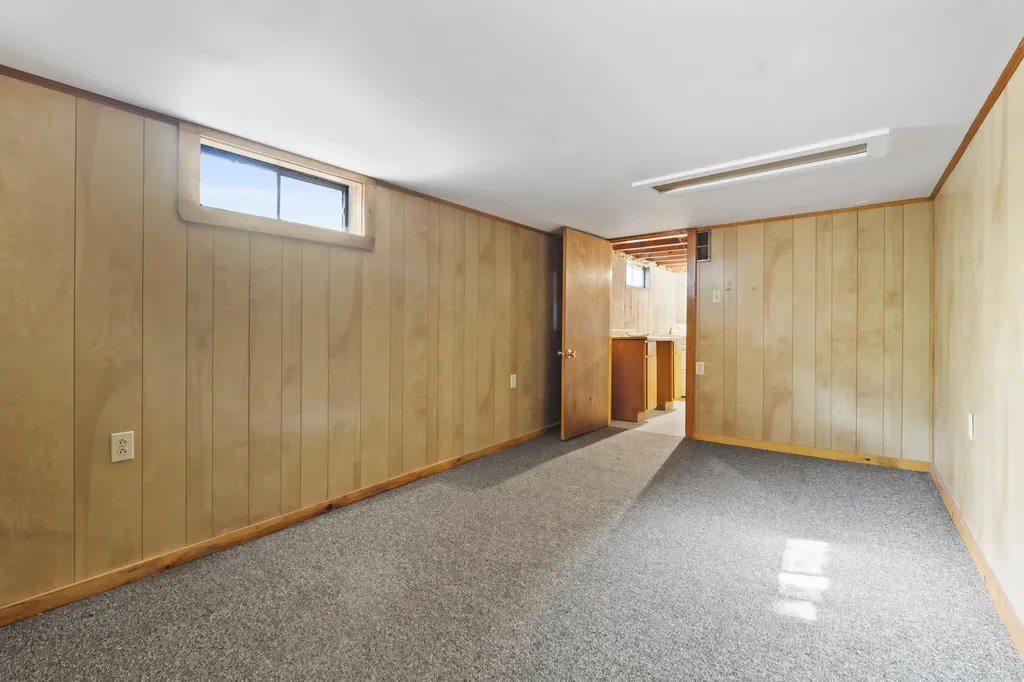 752 Hallowell Road Pownal ME 04069