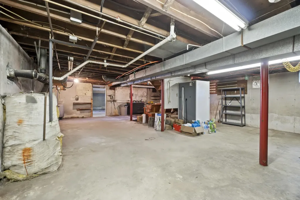 752 Hallowell Road Pownal ME 04069