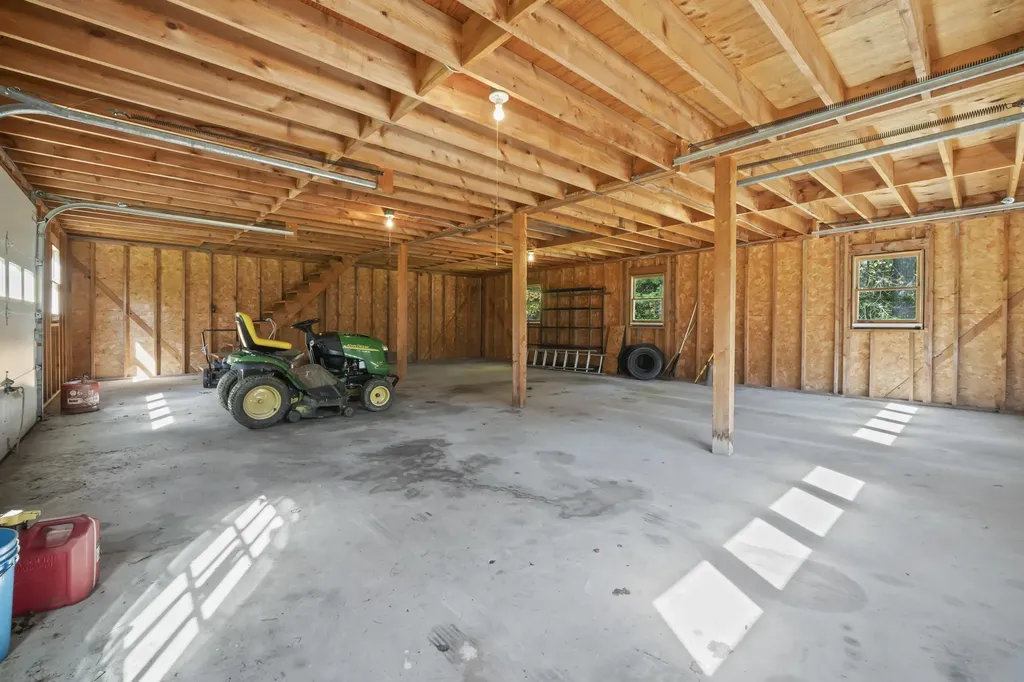 752 Hallowell Road Pownal ME 04069
