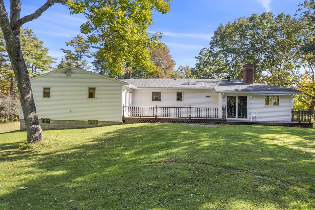 752 Hallowell Road Pownal ME 04069