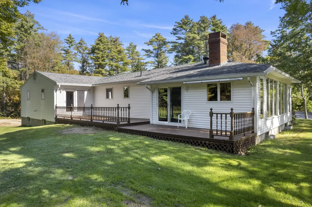 752 Hallowell Road Pownal ME 04069