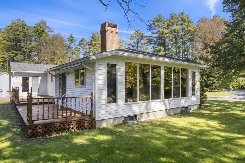 752 Hallowell Road Pownal ME 04069