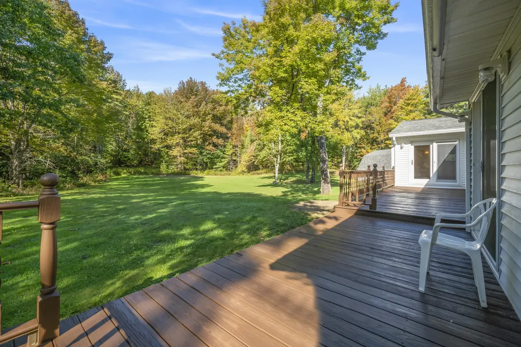 752 Hallowell Road Pownal ME 04069