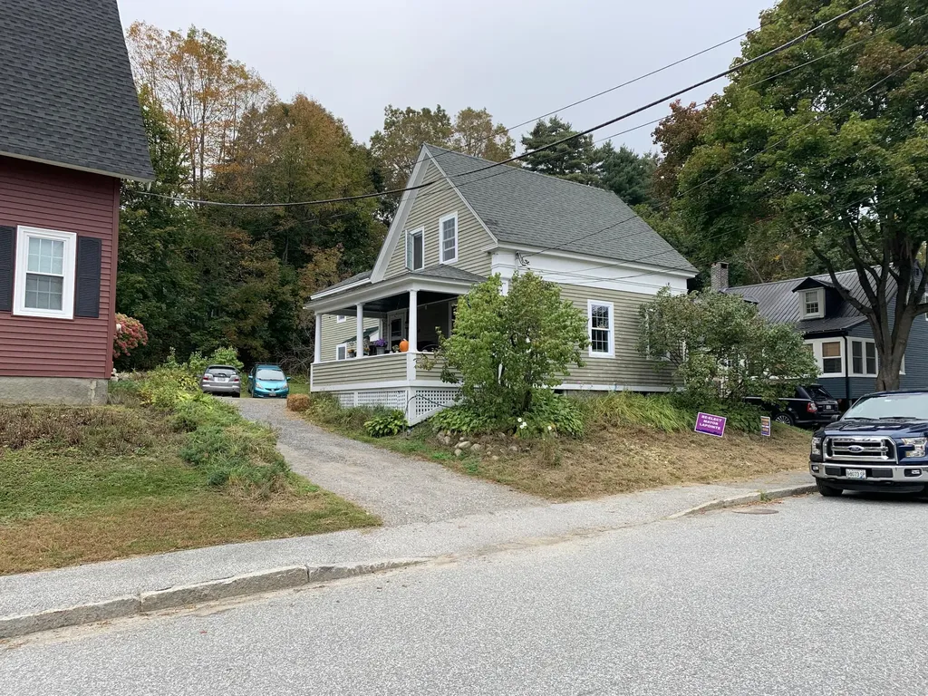 13 Spring Street Hallowell ME 04347