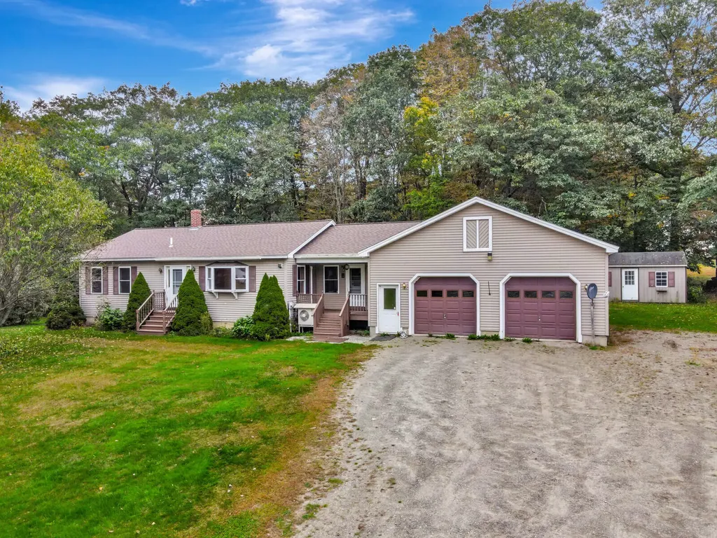 3233 Middle Road Sidney ME 04330