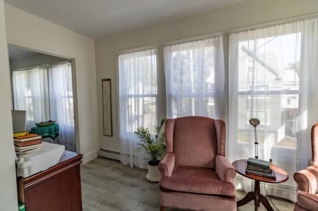222 Summer Street Auburn ME 04210