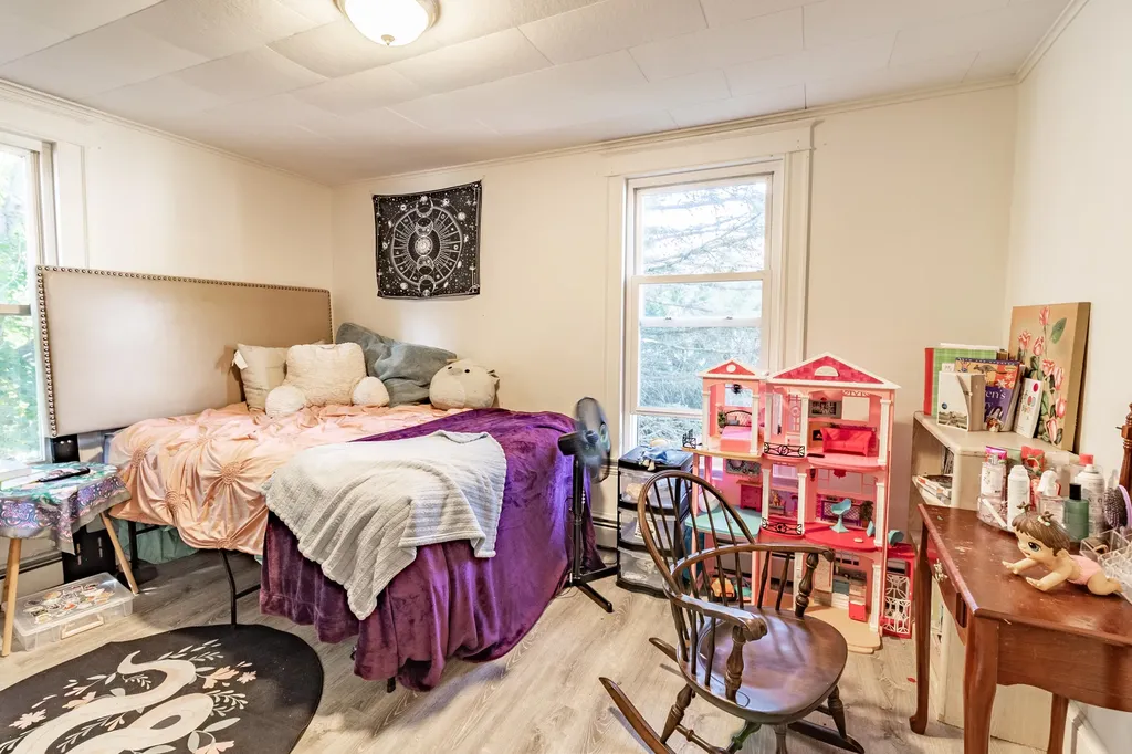 222 Summer Street Auburn ME 04210