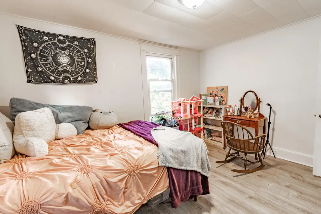 222 Summer Street Auburn ME 04210