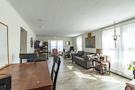 222 Summer Street Auburn ME 04210