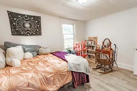222 Summer Street Auburn ME 04210
