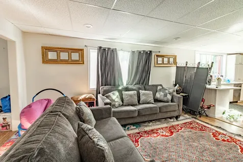 222 Summer Street Auburn ME 04210