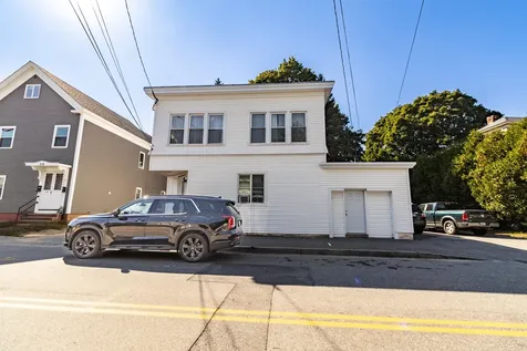 222 Summer Street Auburn ME 04210