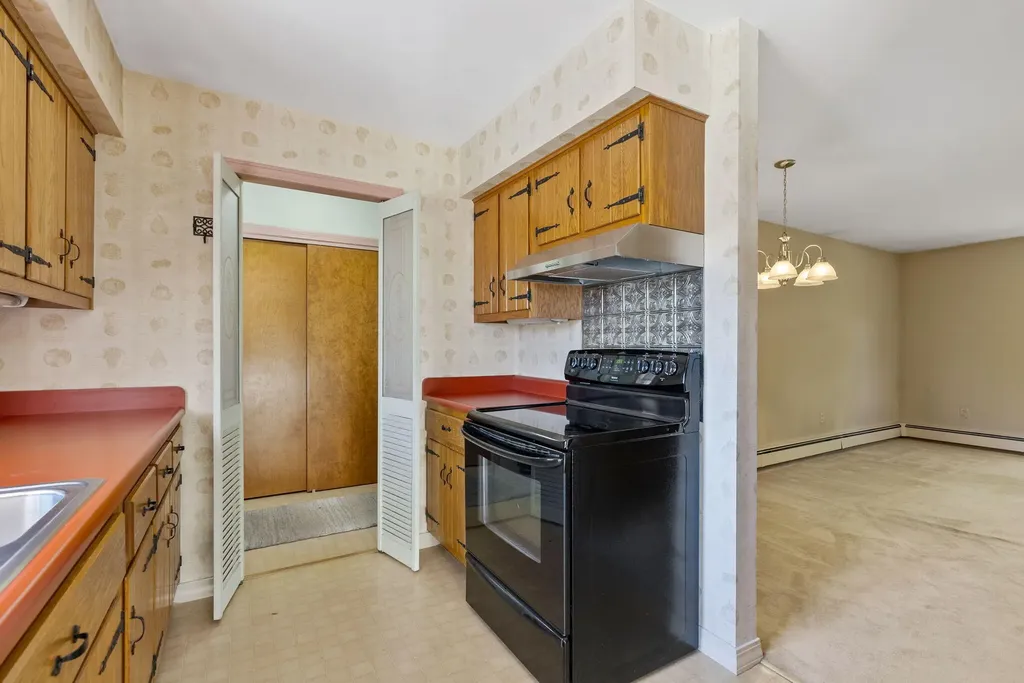 46 Ferry Road Lewiston ME 04240
