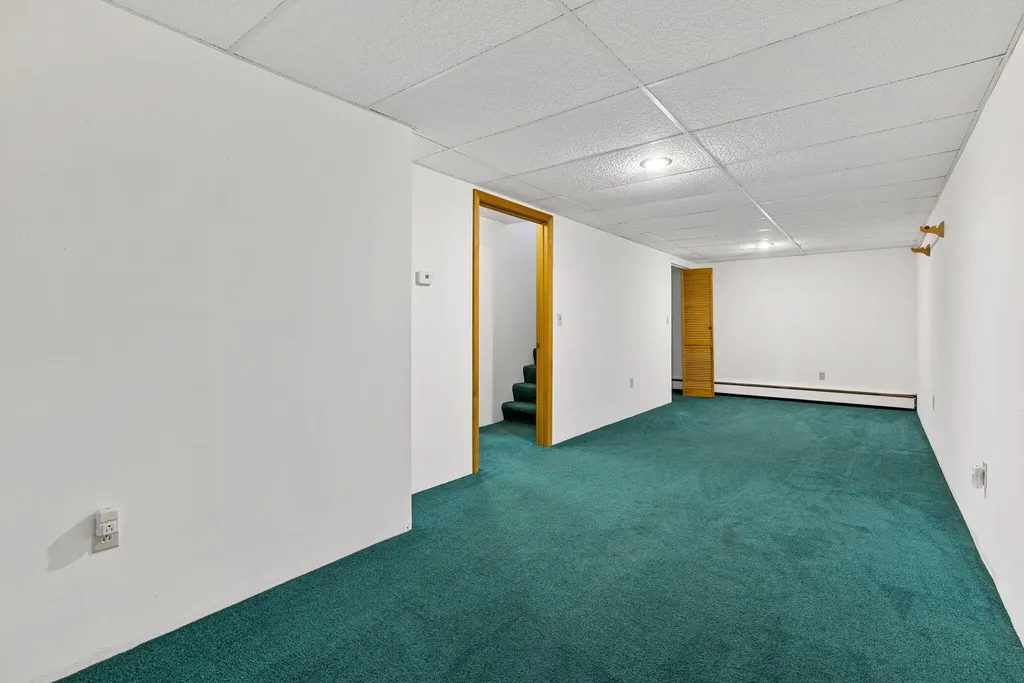 46 Ferry Road Lewiston ME 04240