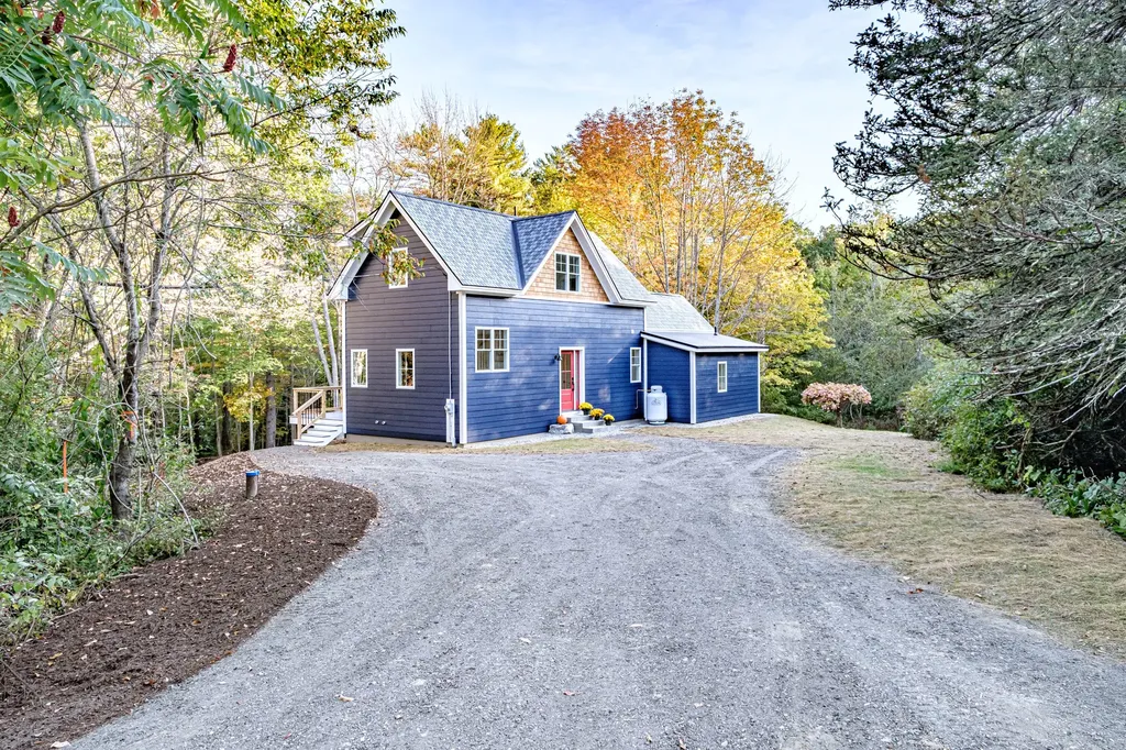121 Brown Road Wiscasset ME 04578