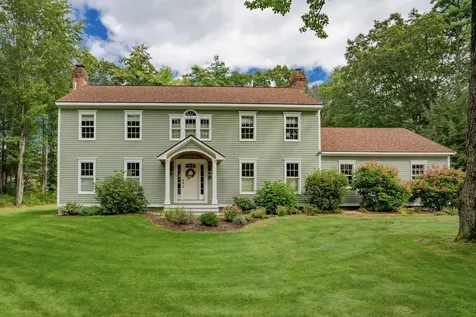 8 Natanis Ridge Circle Wells ME 04090