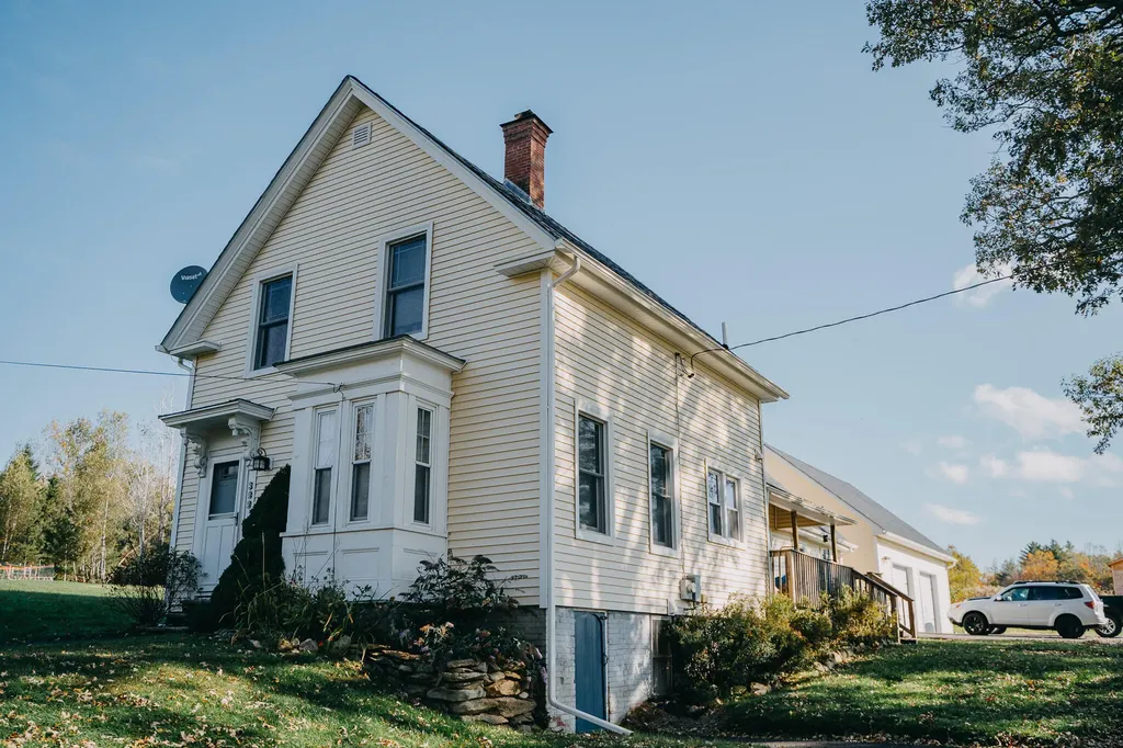 399 Rutland Road Newport ME 04953