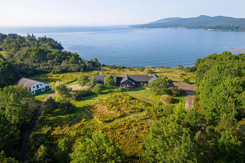 30 Soaring Eagle Point Northport ME 04849