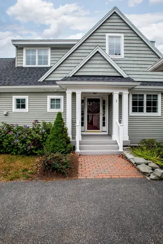 3 Iris Way Brunswick ME 04011