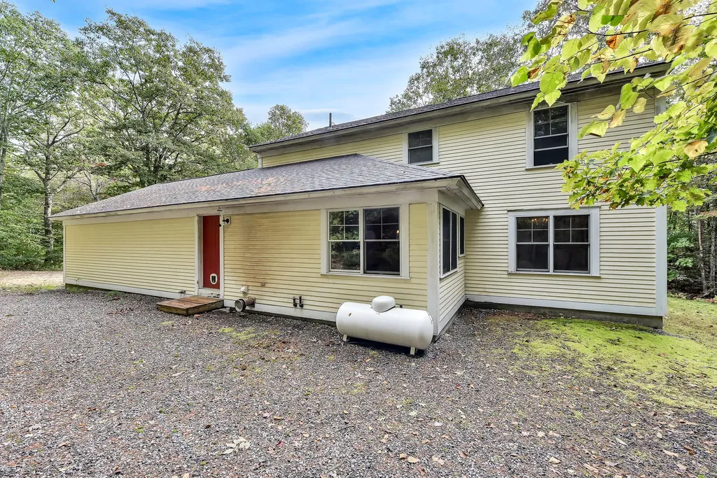 40 W Chops Point Road Bath ME 04530