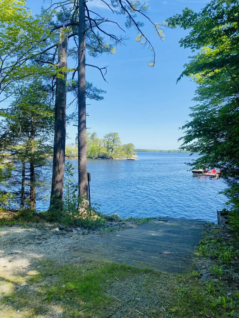 40 W Chops Point Road Bath ME 04530