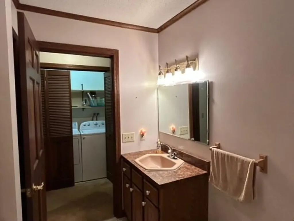45 Hillcrest Drive Clinton ME 04927