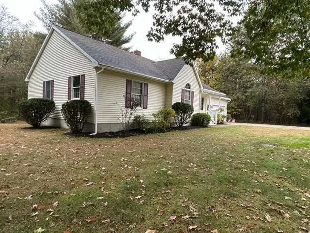 45 Hillcrest Drive Clinton ME 04927
