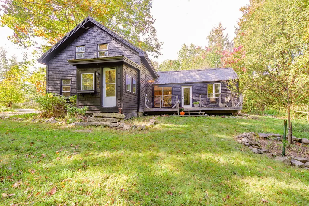 199 Heal Road Lincolnville ME 04849