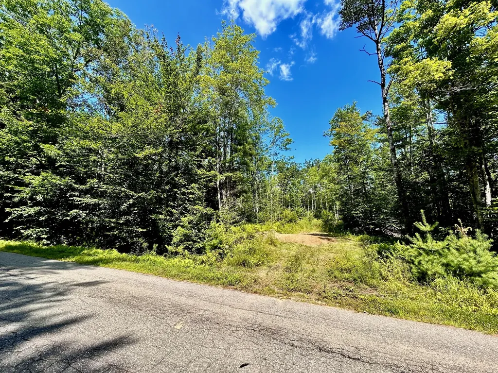 132 Calderwood Road Washington ME 04574
