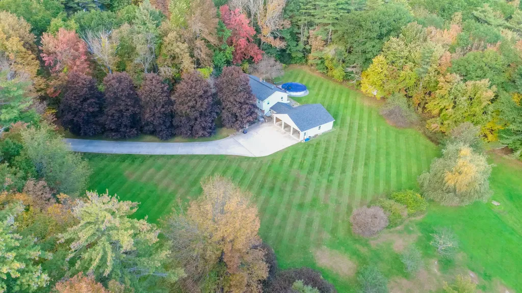 563 Fletcher Road Auburn ME 04210