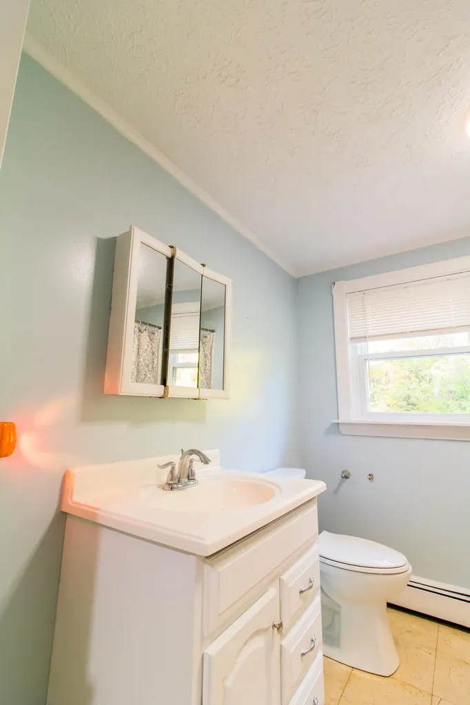 563 Fletcher Road Auburn ME 04210