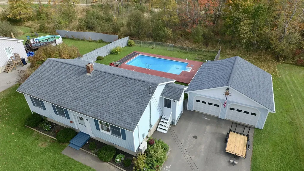 39 Birchwood Avenue Bangor ME 04401