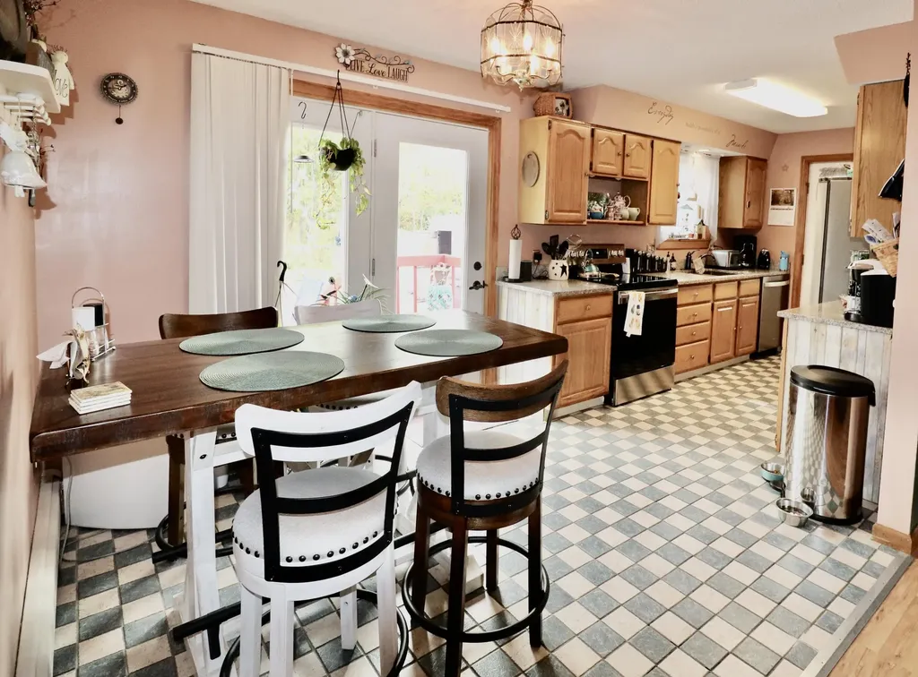 39 Birchwood Avenue Bangor ME 04401