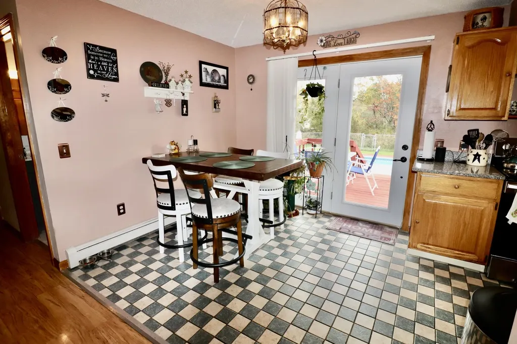 39 Birchwood Avenue Bangor ME 04401