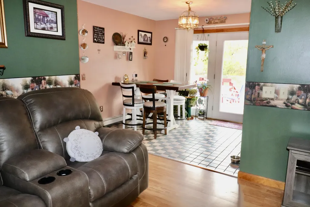 39 Birchwood Avenue Bangor ME 04401