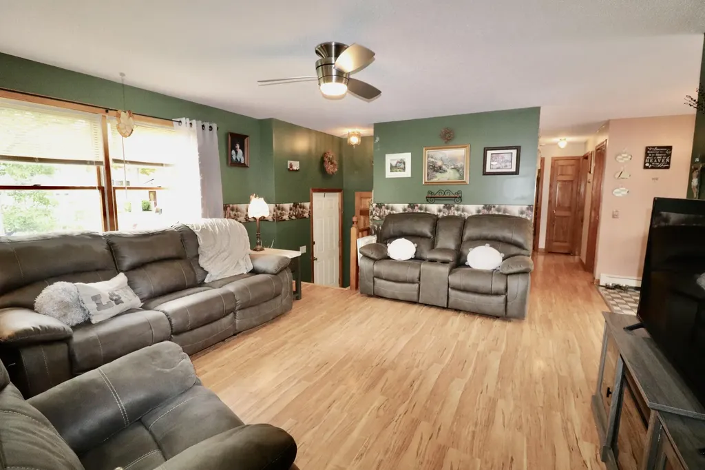 39 Birchwood Avenue Bangor ME 04401