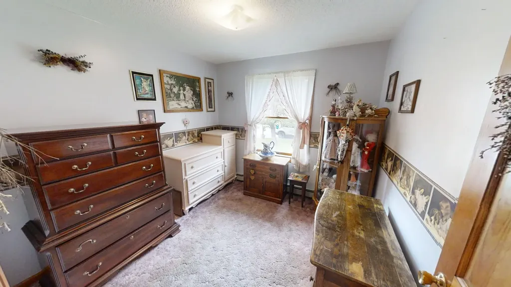 39 Birchwood Avenue Bangor ME 04401