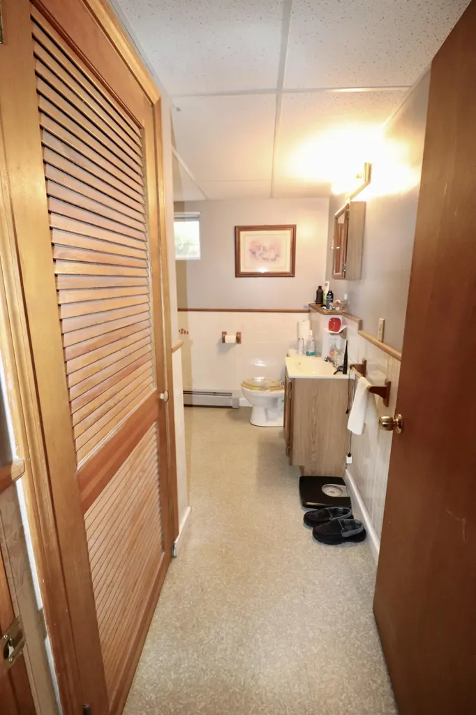 39 Birchwood Avenue Bangor ME 04401