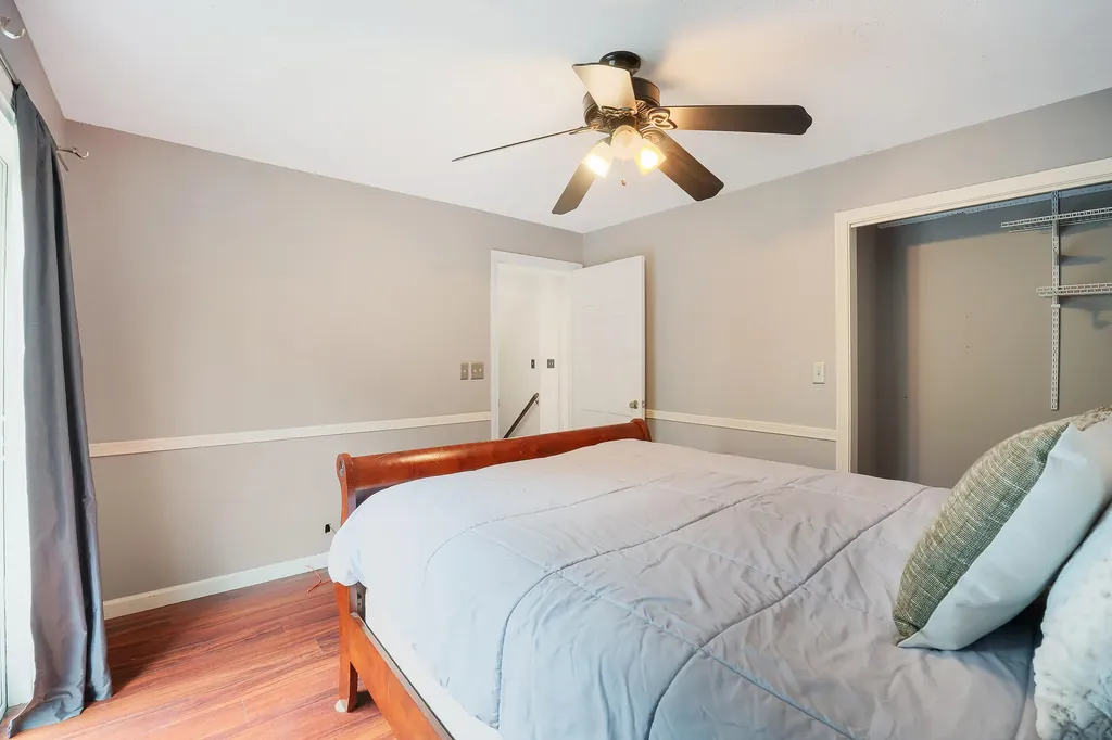 44 Hilltop Avenue Lewiston ME 04240