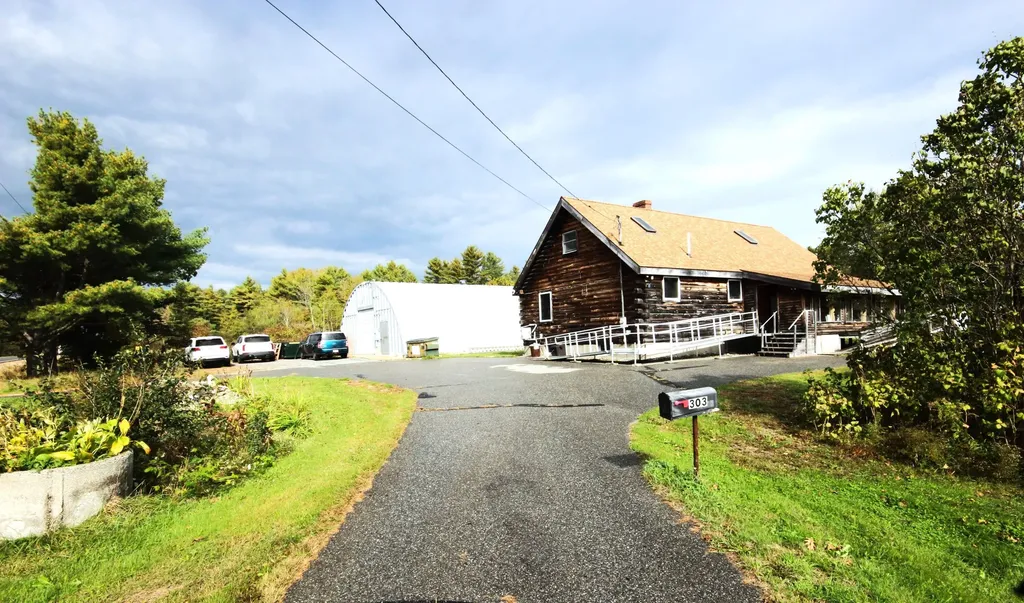 303 North Street Ellsworth ME 04605