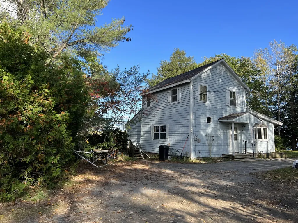 131 Fowlers Landing Road Hampden ME 04444