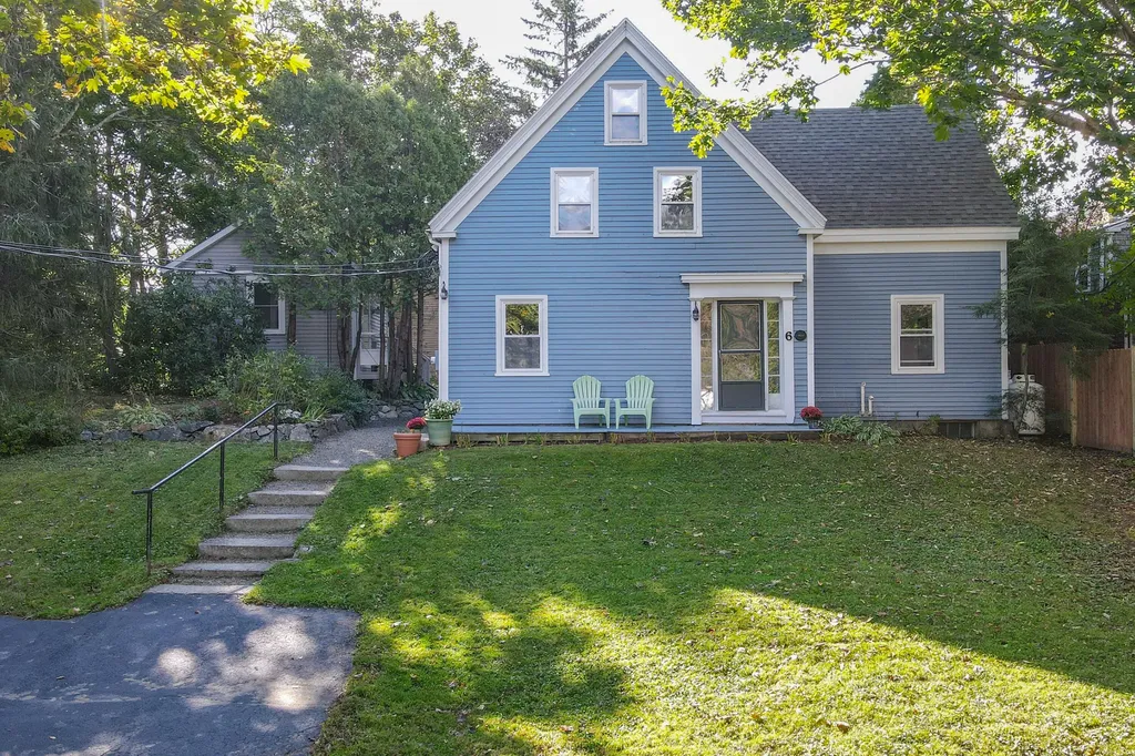 6 Summer Street Rockport ME 04856