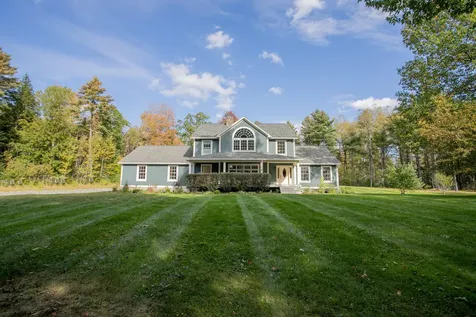 548 South Road Holden ME 04429