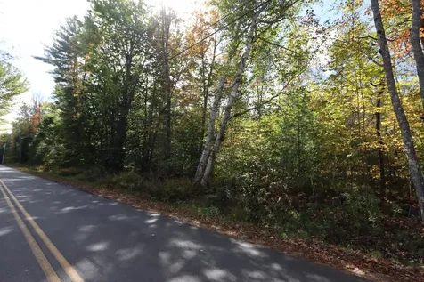 75 Warren Road Monmouth ME 04259