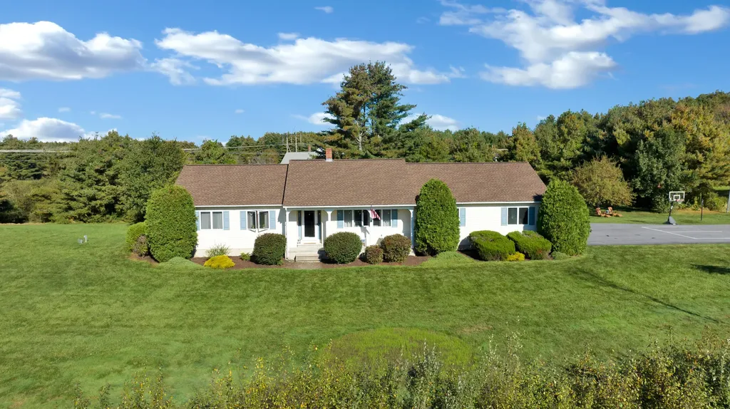 10 Keene Drive Gorham ME 04038