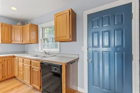 9 Adams Street Portland ME 04101