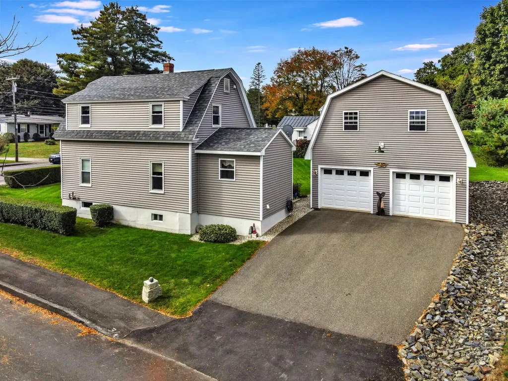119 Eastern Avenue Augusta ME 04330