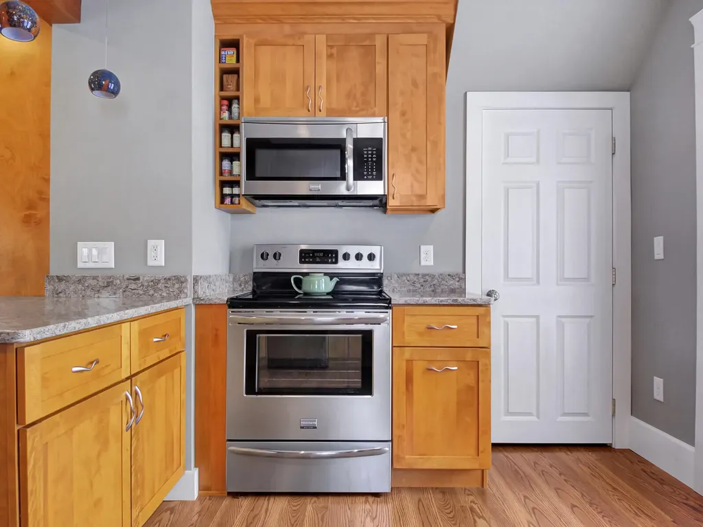 119 Eastern Avenue Augusta ME 04330