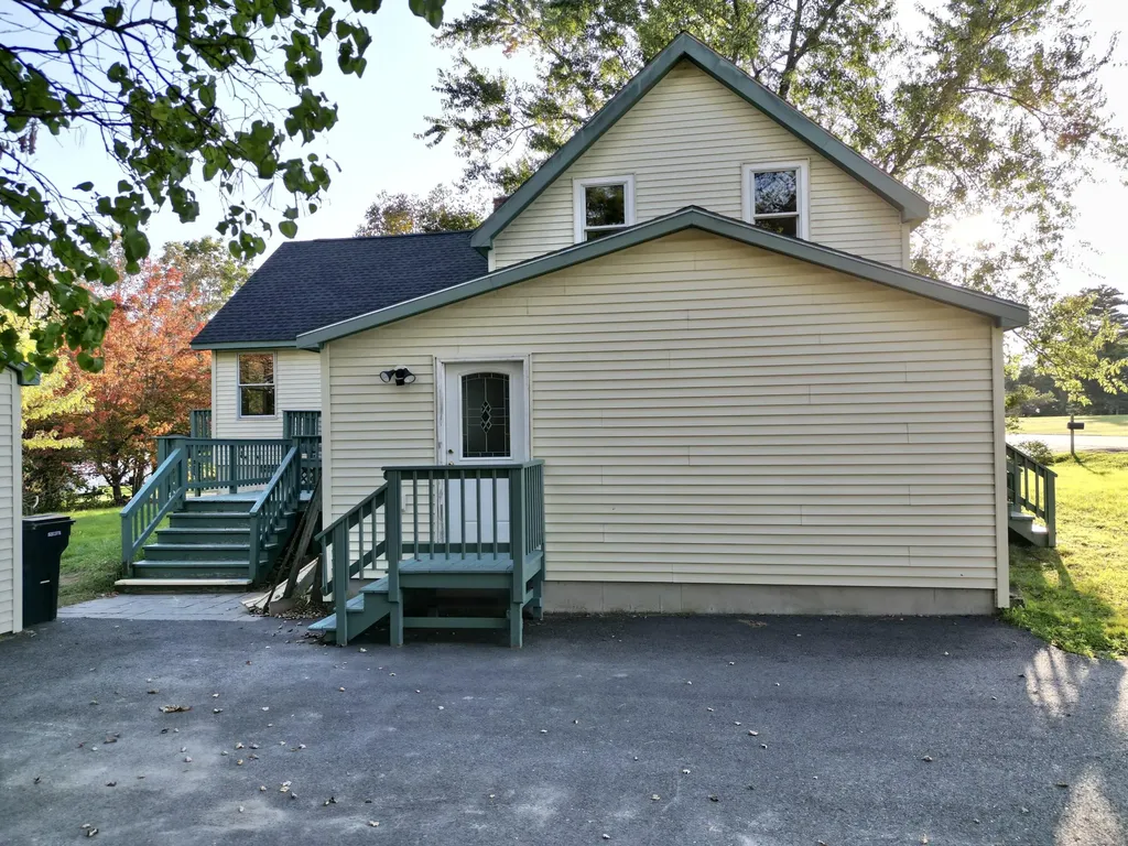 263 Burleigh Road Bangor ME 04401