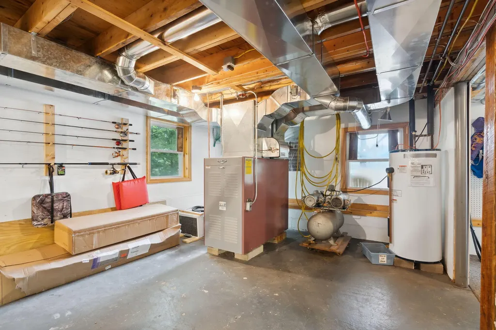 71 Grant Road Litchfield ME 04350